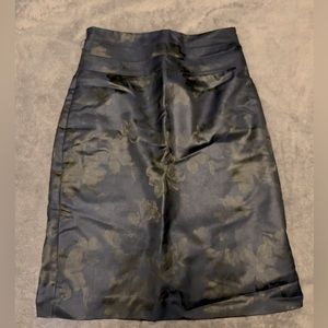 H and M dark blue with black floral pencil skirt in size 6